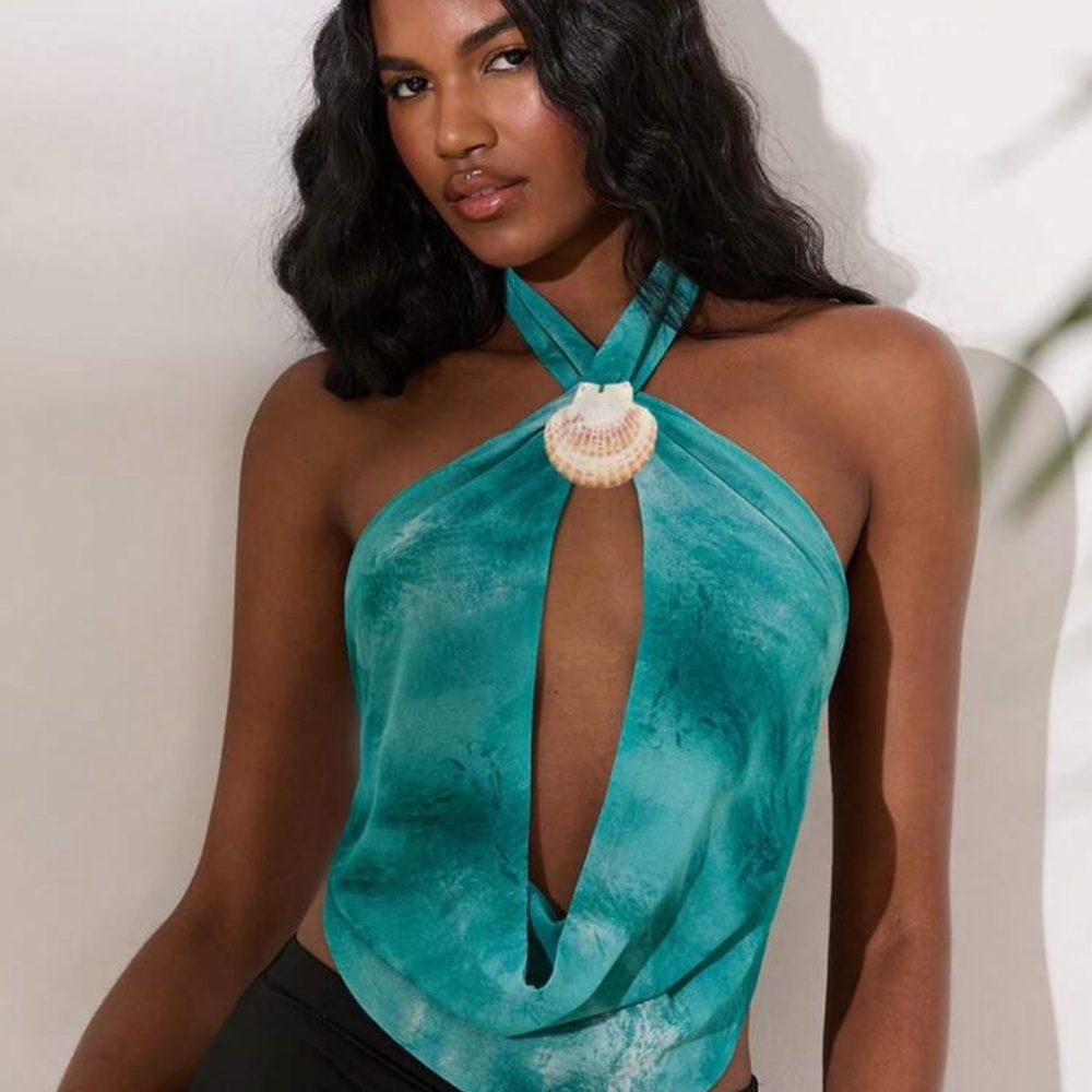 Opulessa Seashell Decor Woven Printed Halter Backless Blouse For Women
